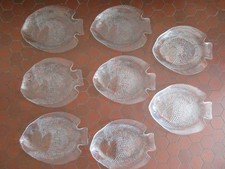 LOT de 8 assiettes en forme de