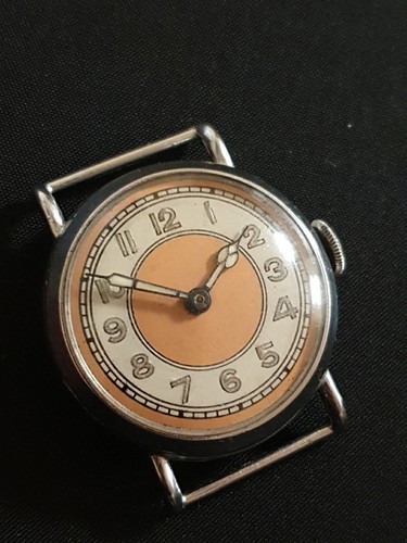 Montre mécanique type - montre,