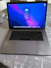 MacBook pro 15 Touch Bar 2017 core i7 16 Go Ram 500 Go SSD