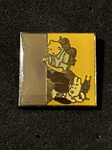 Pin tintin parfums - pin’s,