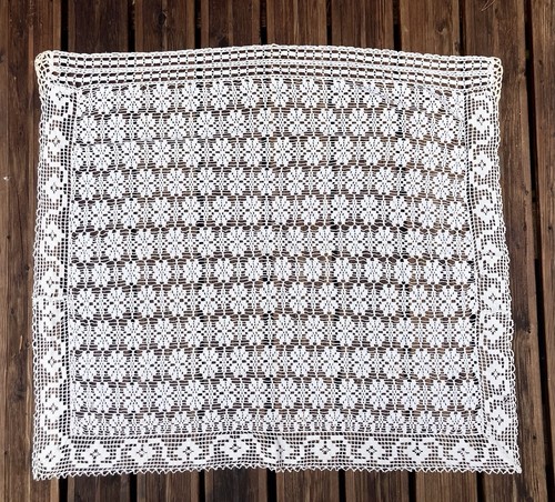 Linge ancien chemin de - -, table