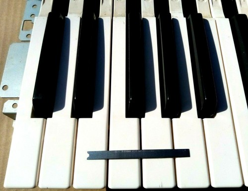 Korg triton - triton, (61/76/88)