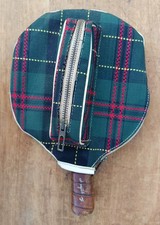 Ancienne raquette de ping-pong