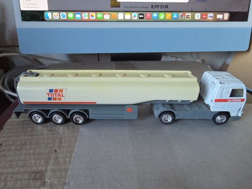 Camion scania citerne - camion, et