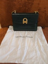 sac à main en cuir vert