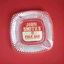 ancien cendrier bière john smith's pale ale en verre