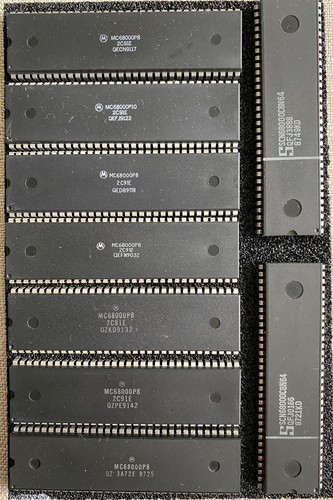 Motorola chip mc68000p8 - chip,