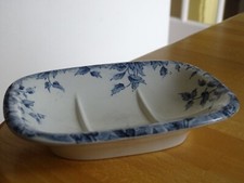 SARREGUEMINES RARE ANTIQUE FAIENCE SOAP DISH CLEMATITE MODEL