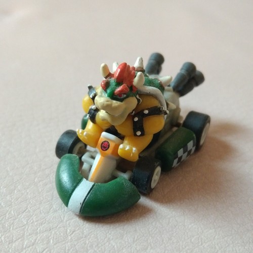 Mario kart figurine - yujin, wii