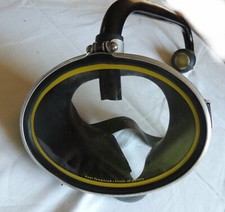 Ancien matériel de plongée -