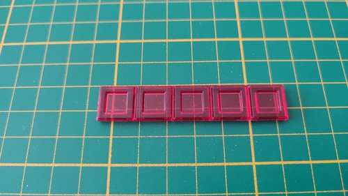 Polyominos rouge pentominos - , en