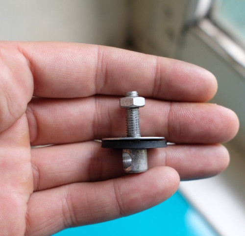 Attaches silentblocs vélo - vélo, vtt