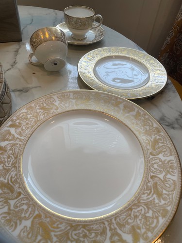 Wedgwood gold florentine w4219 - florentine,