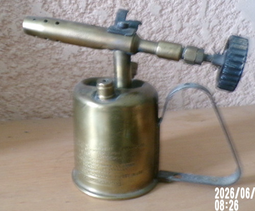 Ancienne lampe souder - lampe,