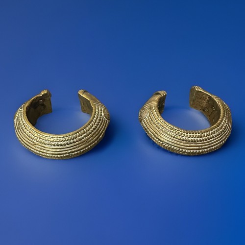 Paires bracelets dit - paires, de