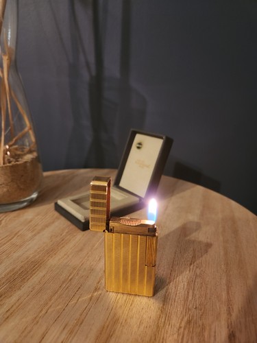 Briquet dupont - s.t,