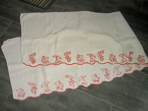 Grande broderie étagère - broderie,