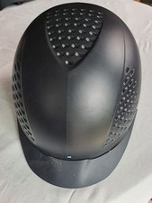 Bombe riding worldcheval