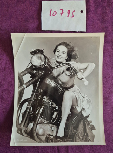10795 moto triumph et - moto,