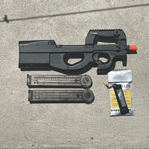 Herstal full size p90 - size,