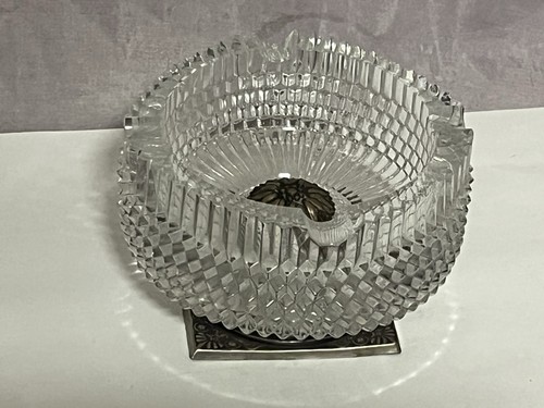 Cendrier cristal dense - en,