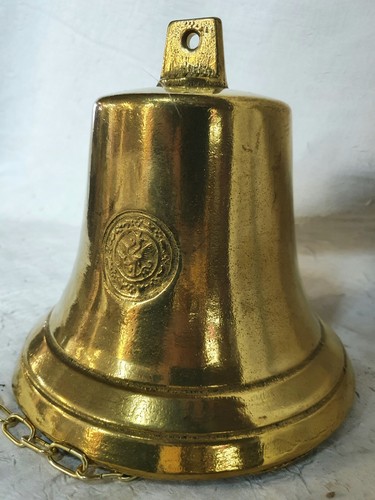 Grosse cloche ancienne - grosse, de