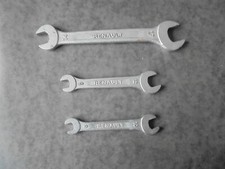 RENAULT  DAUPHINE  1956