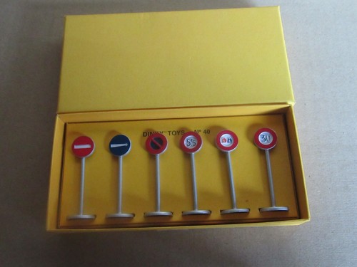 Dinky reproduction chine - 40,