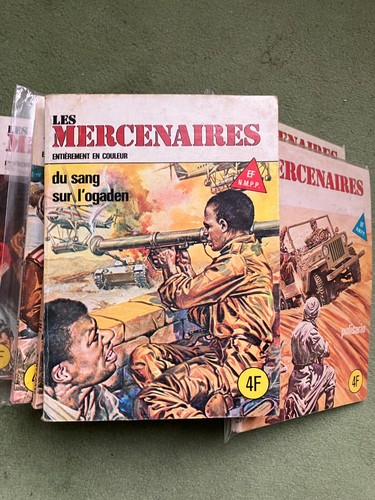 Petit format les - format,