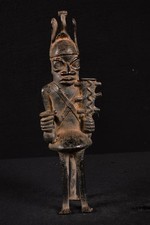 23411 Bronze: African Old Benin Wurdentrager Figure / Figure Nigeria