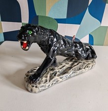 black panther statue