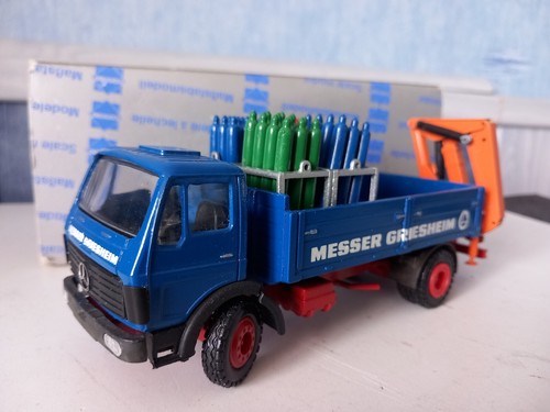 Conrad camion mercedes - camion, +