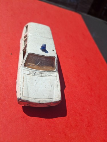 Vintage peugeot 504 break - 504,
