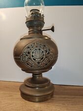 Ancienne Lampe à pétrole  A