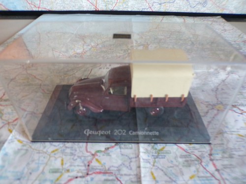 Peugeot 202 baché marron - baché,