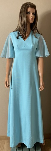 Robe longue bleue cérémonie