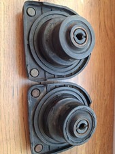 2 Semelles d'amortisseur arrière Peugeot 204/304 - Réf 516518