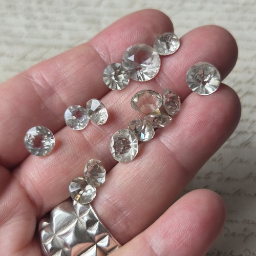 Lot strass anciens - 14,