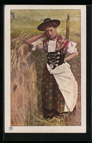 Tyrolienne costume appuyée - tyrolienne,