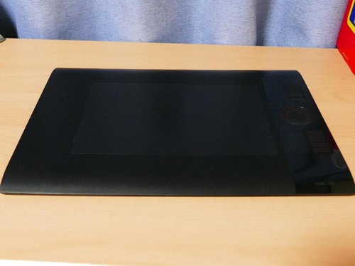Tablette wacom intuos pro pen - pro,