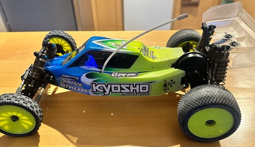 Kyosho kit rc tout - kyosho, 1/10