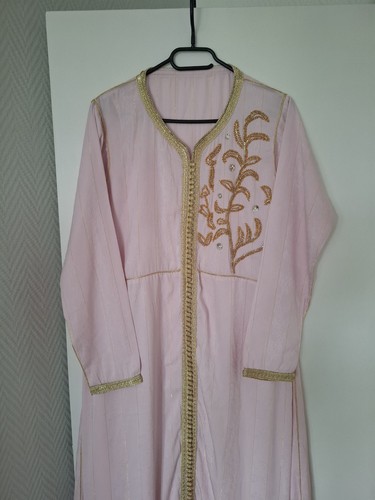 Robe traditionnelle caftan - traditionnelle,