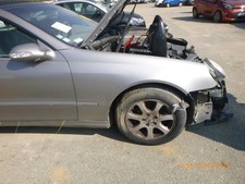 Aile avant droit MERCEDES