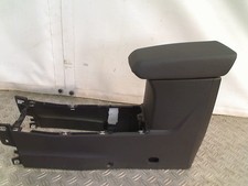 ACCOUDOIR CENTRAL Renault Clio