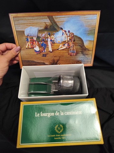 Figurine fourgon de la - "le,
