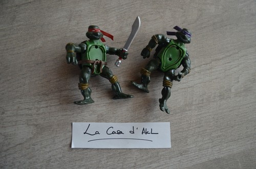 Lot deux figurines tortues - deux,