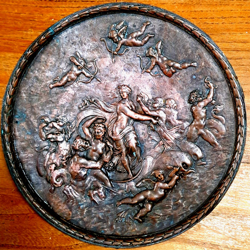 Bas relief cuivre repoussé - bas,