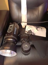 Bowens/Calumet Travelite 750 CE-1000 Monolight Studio Strobe Flash With Extras