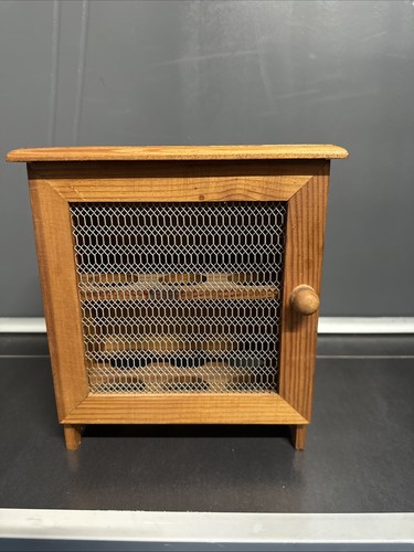 Ancienne petite cage boîte - , à