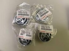 Jeu de 4 enjoliveurs centre de